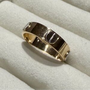 14k Inspired Gold Ring with white gold Accents. Size 6.5cm